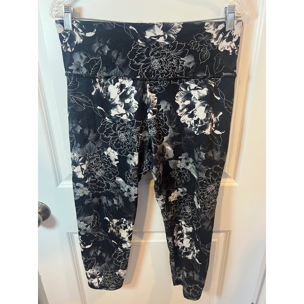 Women Leggings Floral Print Black White Size‎ L
